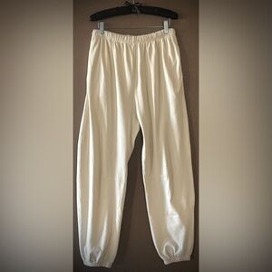 NWOT…FREE PEOPLE MOVEMENT Chill Vibes Joggers /Sweat Pants